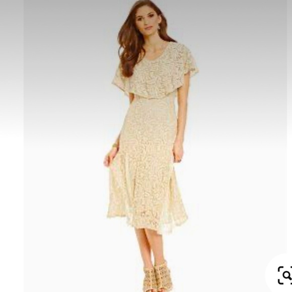 Reba lace dress